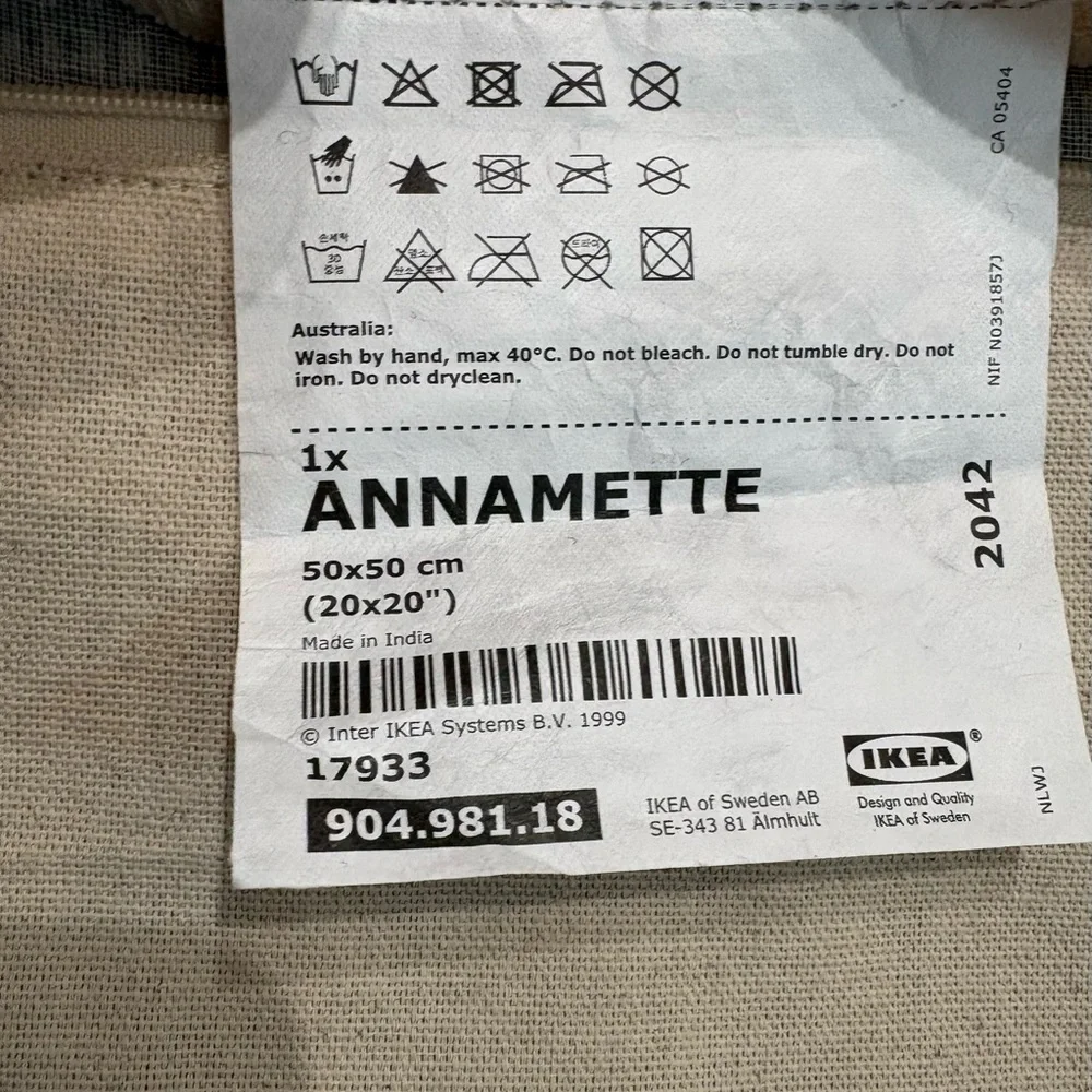 Ikea ANNAMETTE Set Of 2 Throw Pillow Covers 20x20